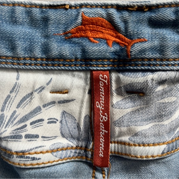 Tommy Bahama Men's Light Blue Denim slim straight Jeans Sz 33 - Picture 7 of 12